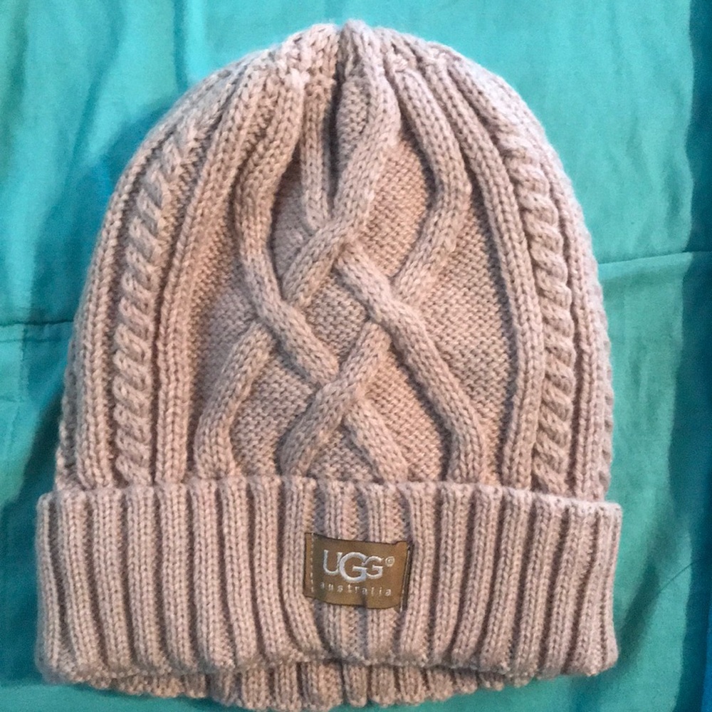 UGG beanie